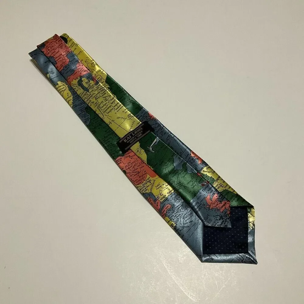 100% Silk NWOT World Map Tie by Kai Long. Teacher, historian, geography